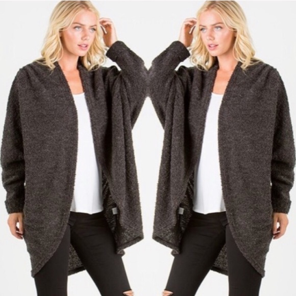 Oversized Cardigan - Picture 2 of 8